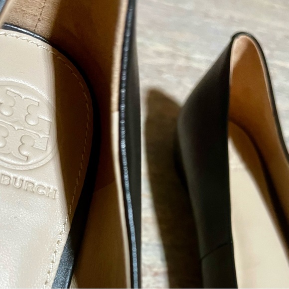 NIB Tory Burch Gigi gold T buckle Reva ballet flat leather shoes with - Picture 11 of 16